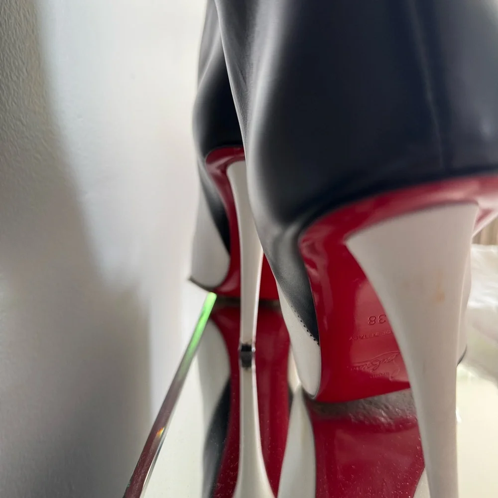 Christian Louboutin Monochrome Over the Knee Boots - Picture 2 of 5